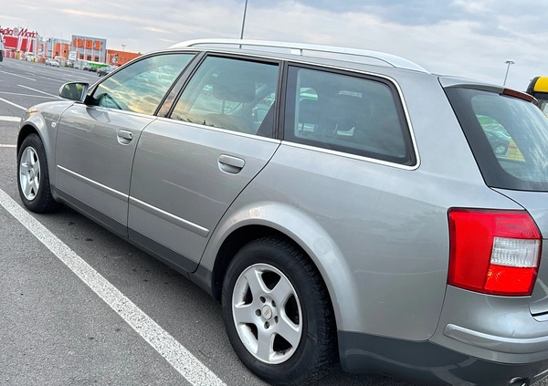 Audi A4 cena 9499 przebieg: 246242, rok produkcji 2002 z Osiek małe 379